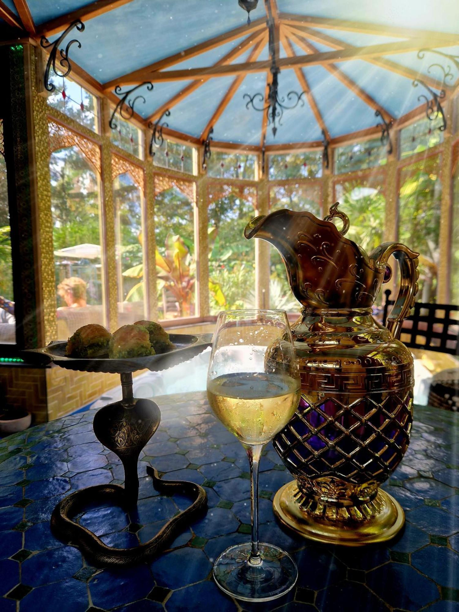 Agraba, 1001 Nights Bed & Breakfast Lomm