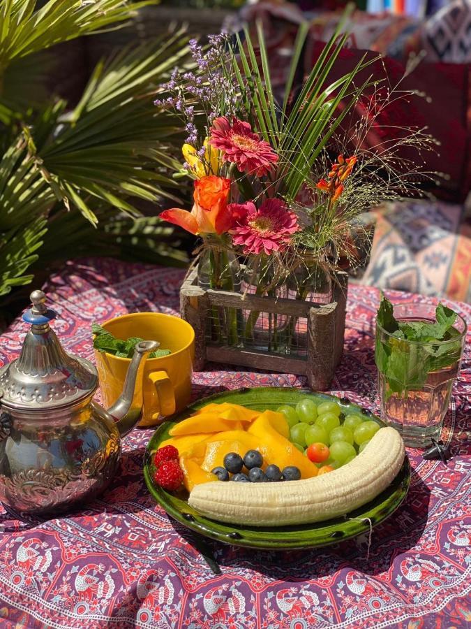 Agraba, 1001 Nights Couette-café