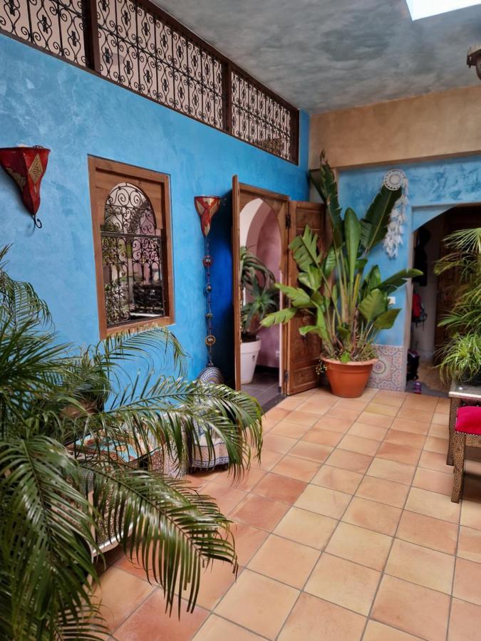 Agraba, 1001 Nights * Lomm